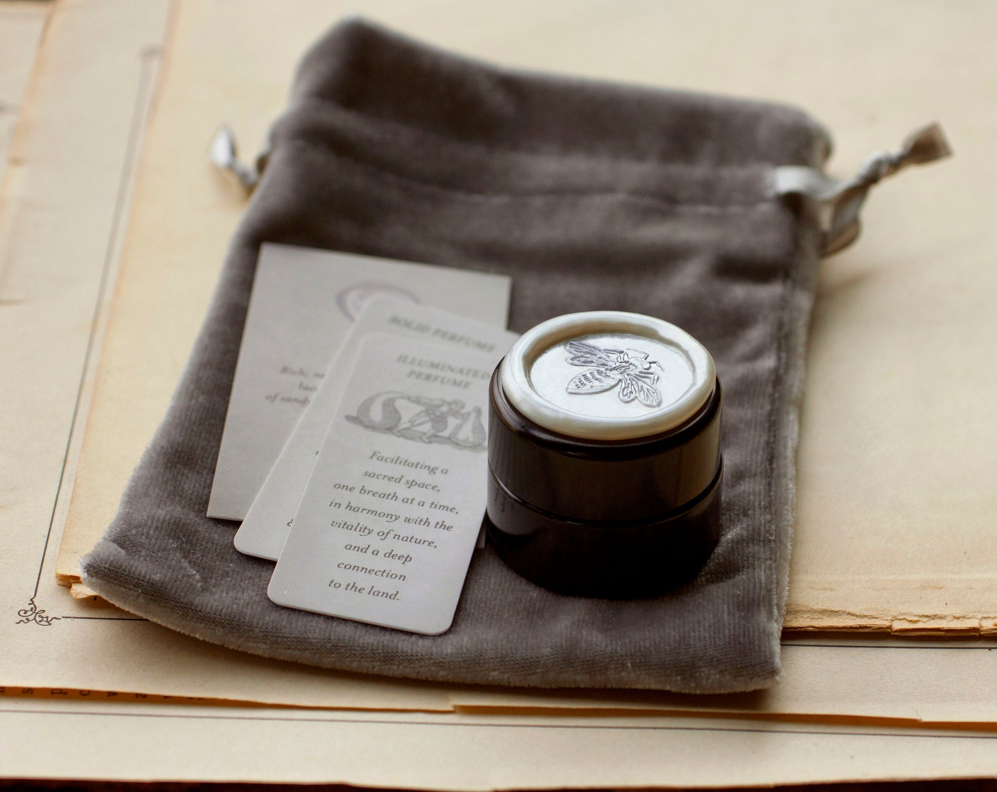 Page 47 Solid Natural Perfume Round Jar