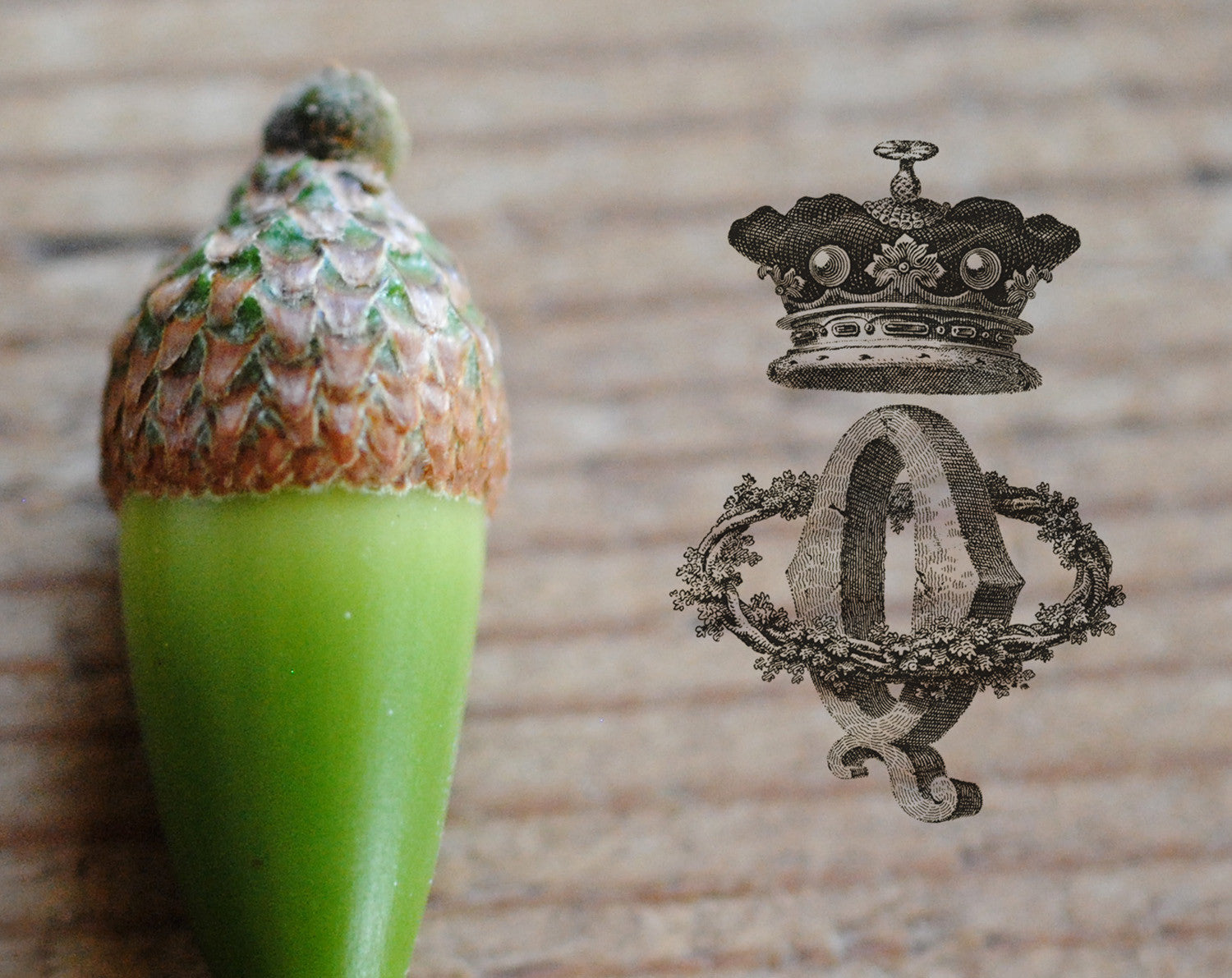 Q Solid Perfume in Round Jar