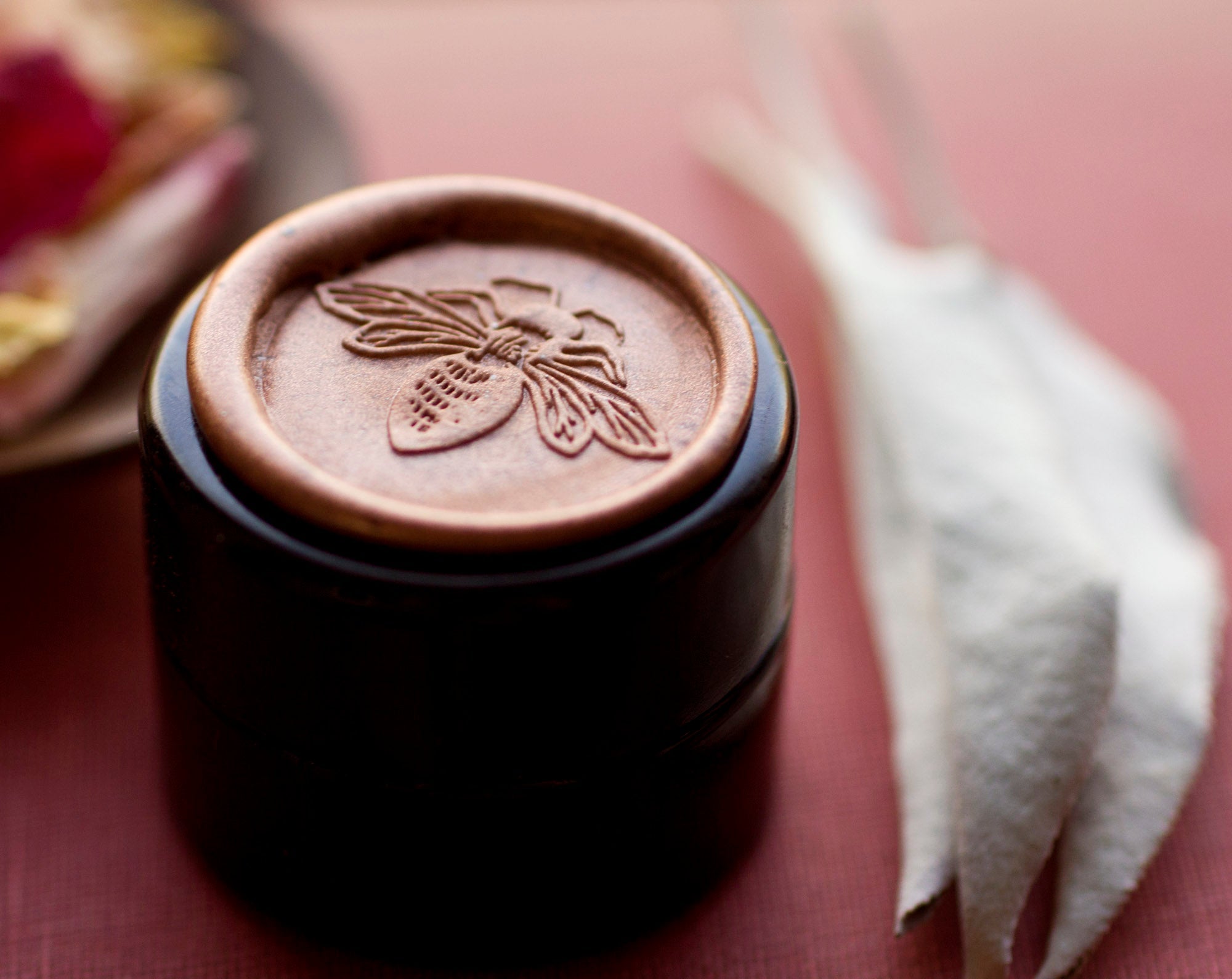 Rosa Solid Natural Perfume in Round Jar