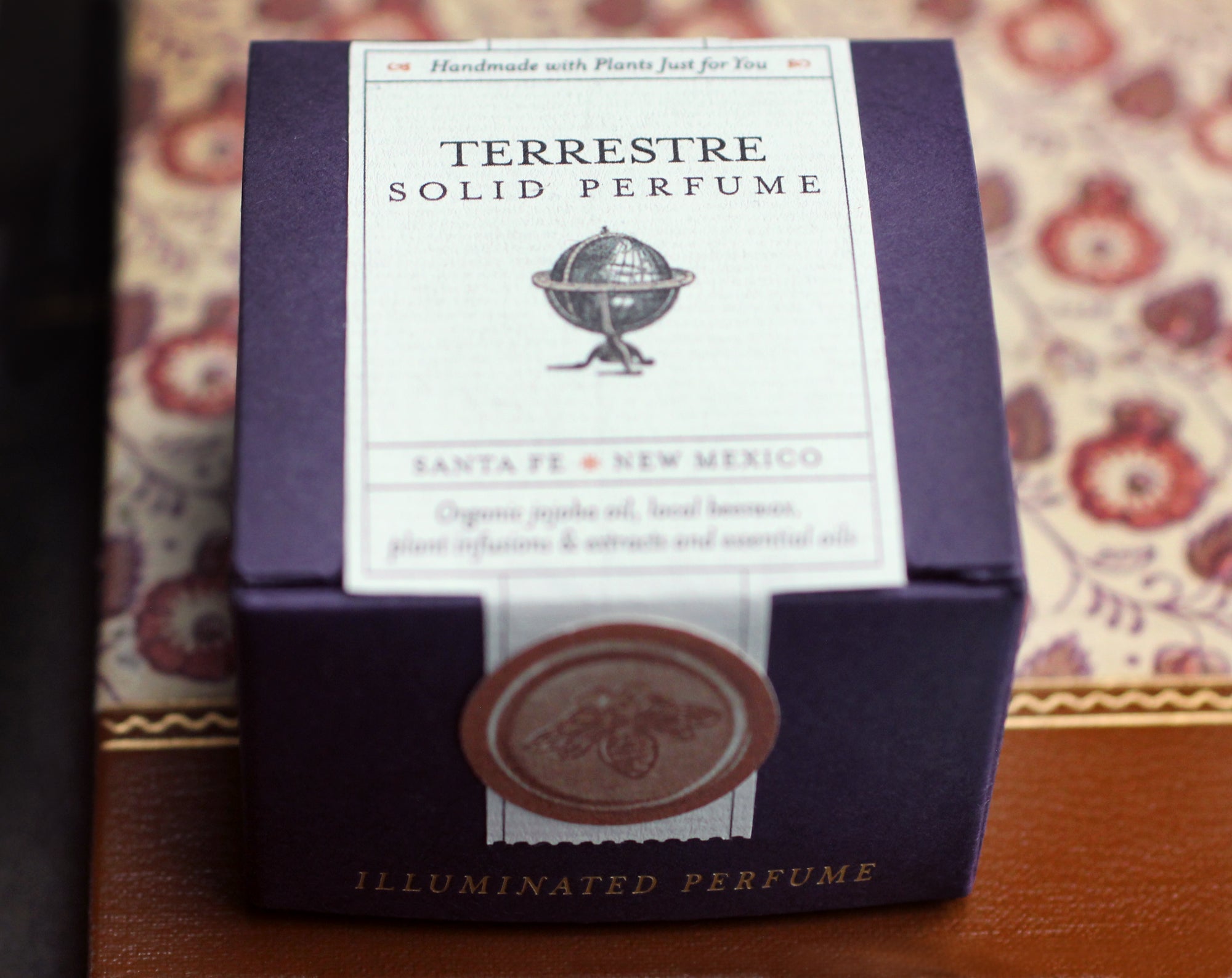 Terrestre Solid Natural Perfume in Round Jar