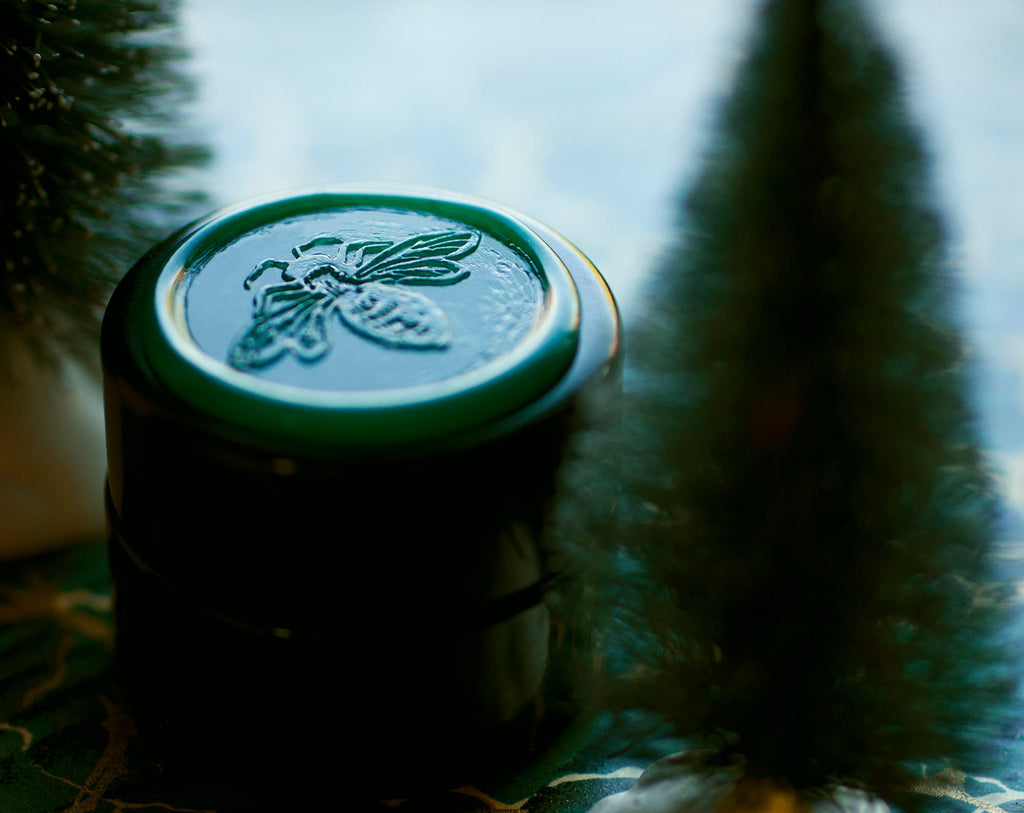 Sierra Solid Natural Perfume in Round Jar