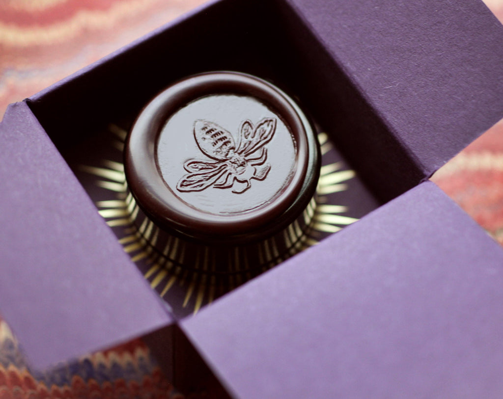 Vespertina Solid Perfume in Round Jar